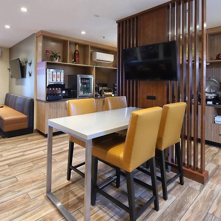 Towneplace Suites Tucson Casas Adobes Exterior foto